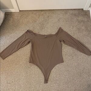 Nuuds Long Sleeve off the shoulder Bodysuit XL